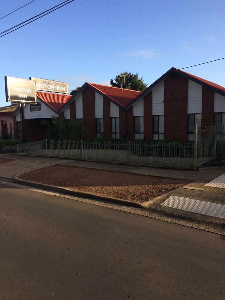 Melton Motor Inn And Apartments Buitenkant foto