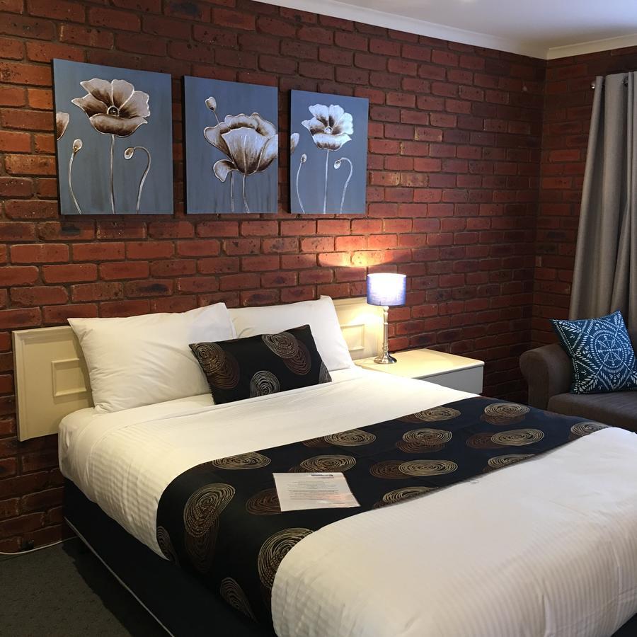 Melton Motor Inn And Apartments Buitenkant foto